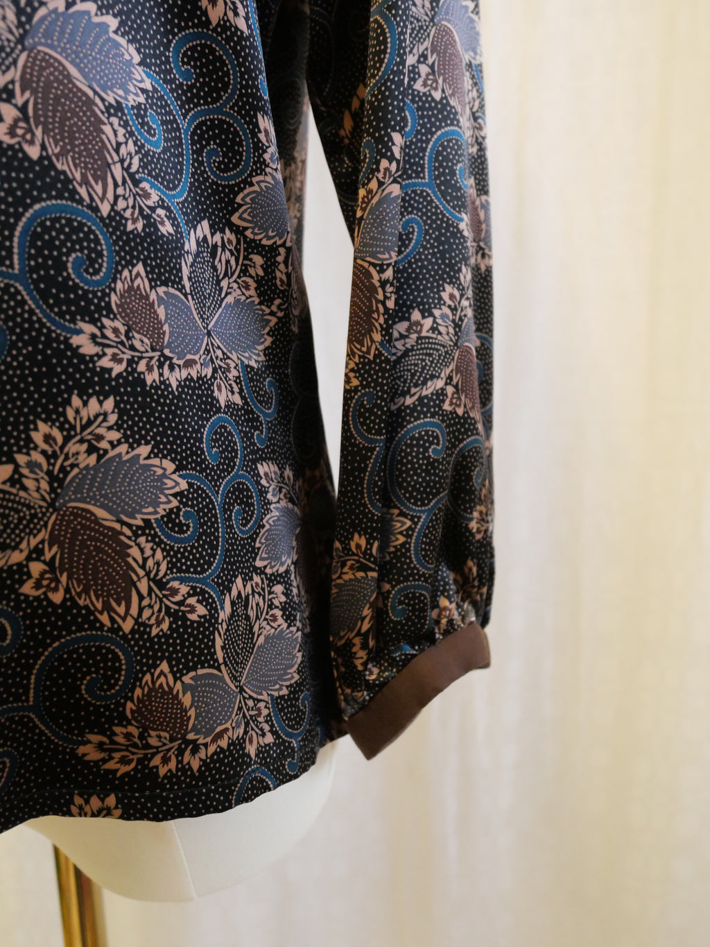 Lauren Moffatt 100% Silk Mandarin Collar Blouse