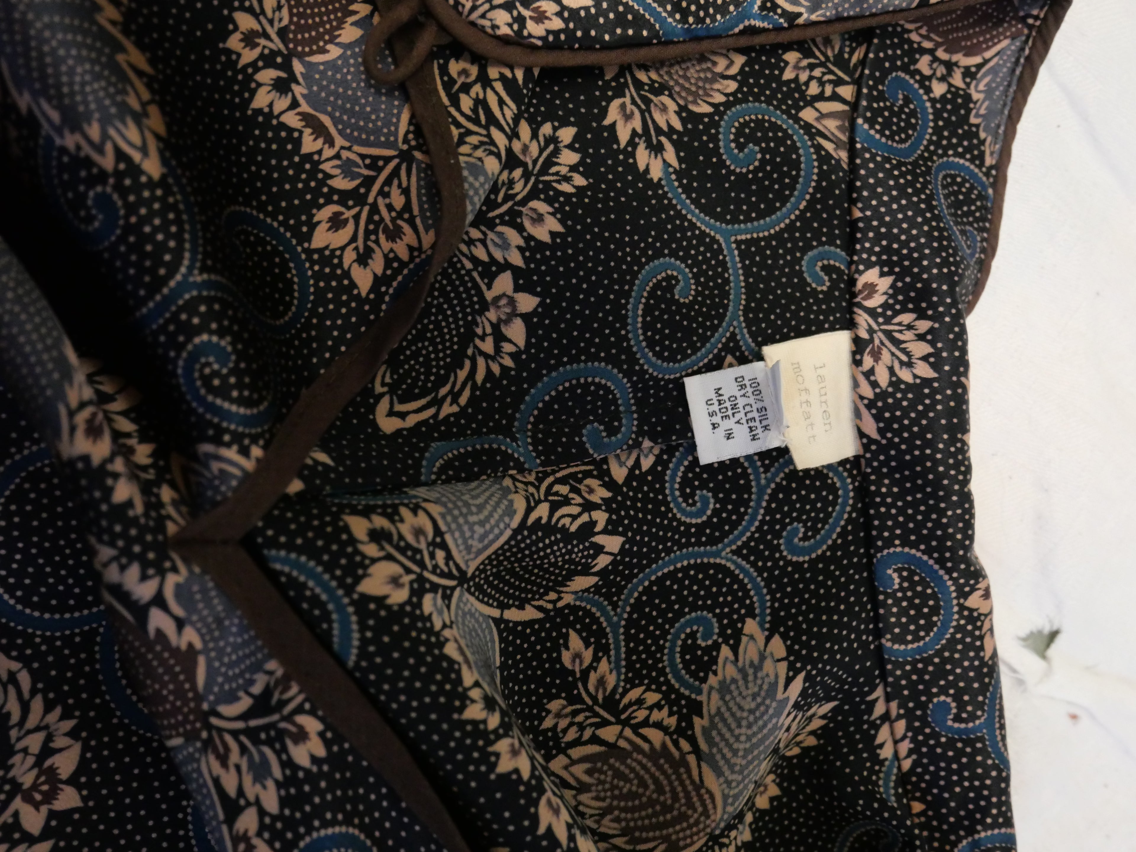 Lauren Moffatt 100% Silk Mandarin Collar Blouse